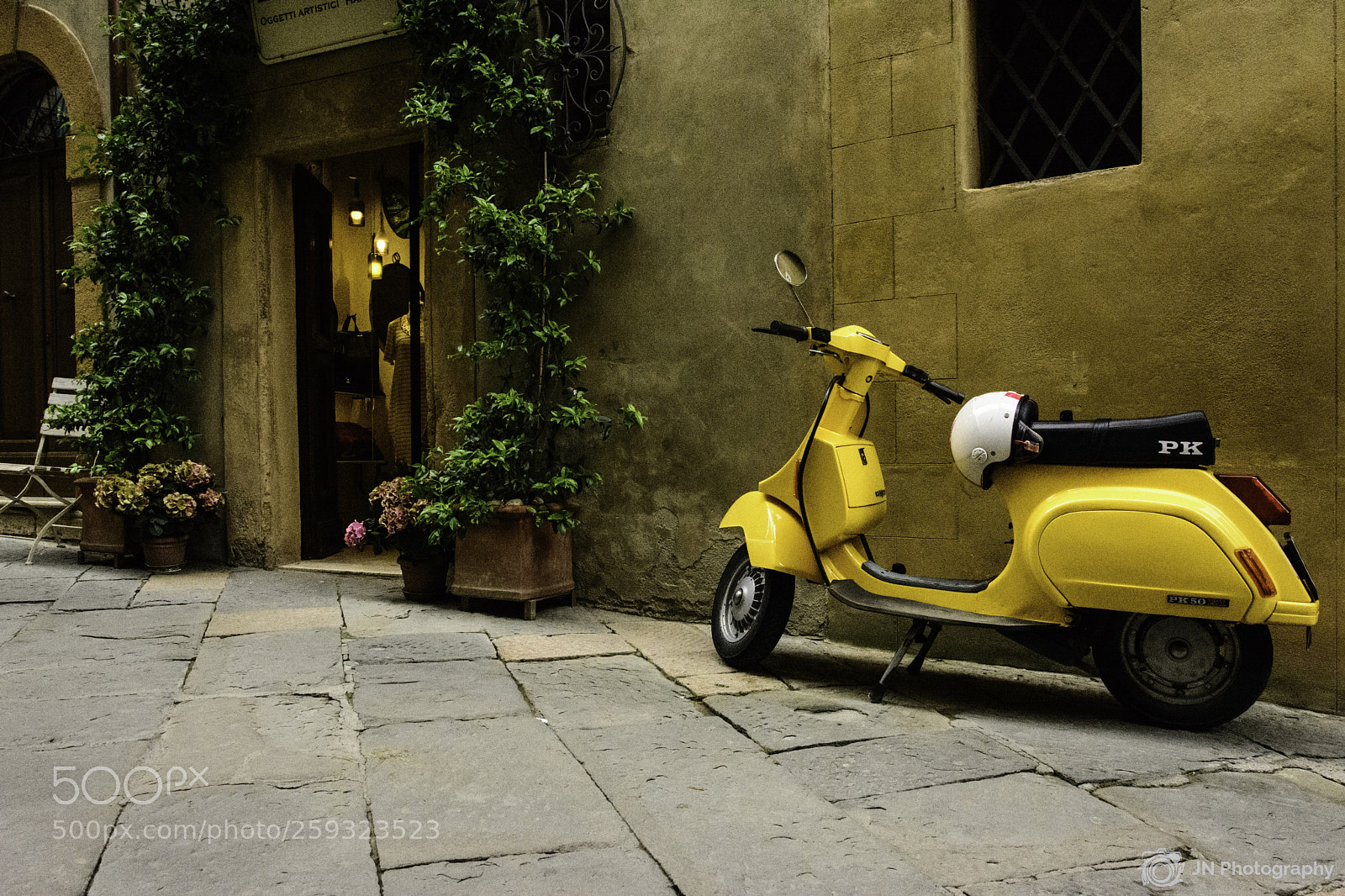 Nikon D7100 sample photo. Yellow scooter photography
