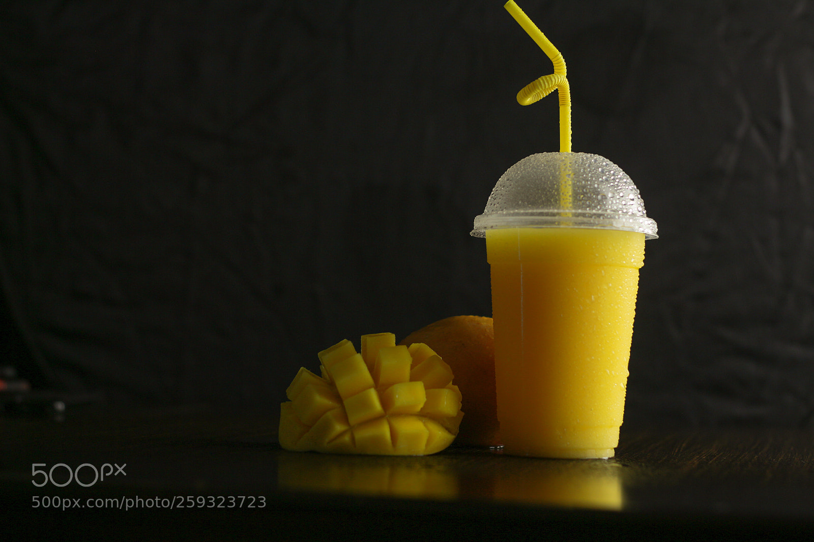 Canon EOS 650D (EOS Rebel T4i / EOS Kiss X6i) sample photo. Mango photography