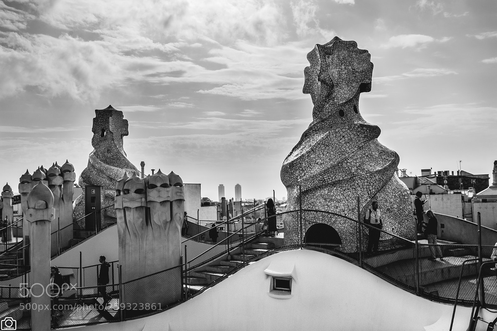 Nikon D3100 sample photo. Casa mil in barcelona photography