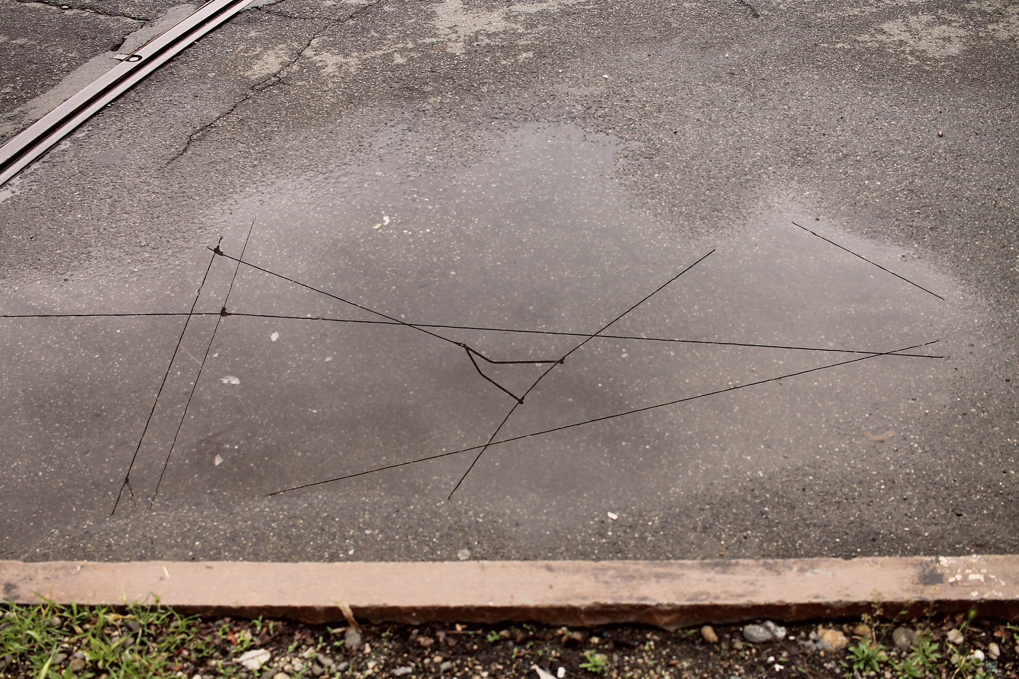 Canon EF-S 24mm F2.8 STM sample photo. Urban lines photography