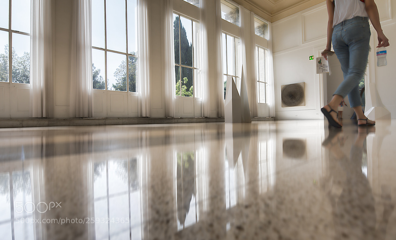 Canon EOS 5D Mark IV sample photo. The museum photography
