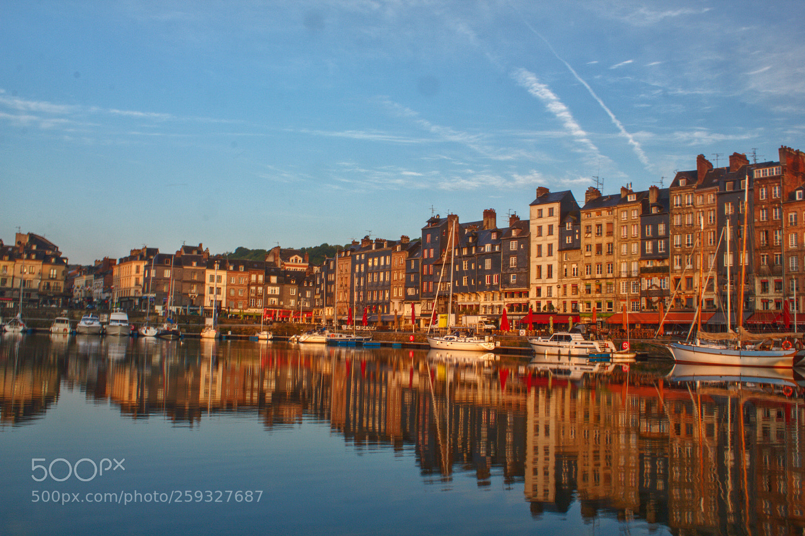 Canon EOS 550D (EOS Rebel T2i / EOS Kiss X4) sample photo. Morning in the harbor photography