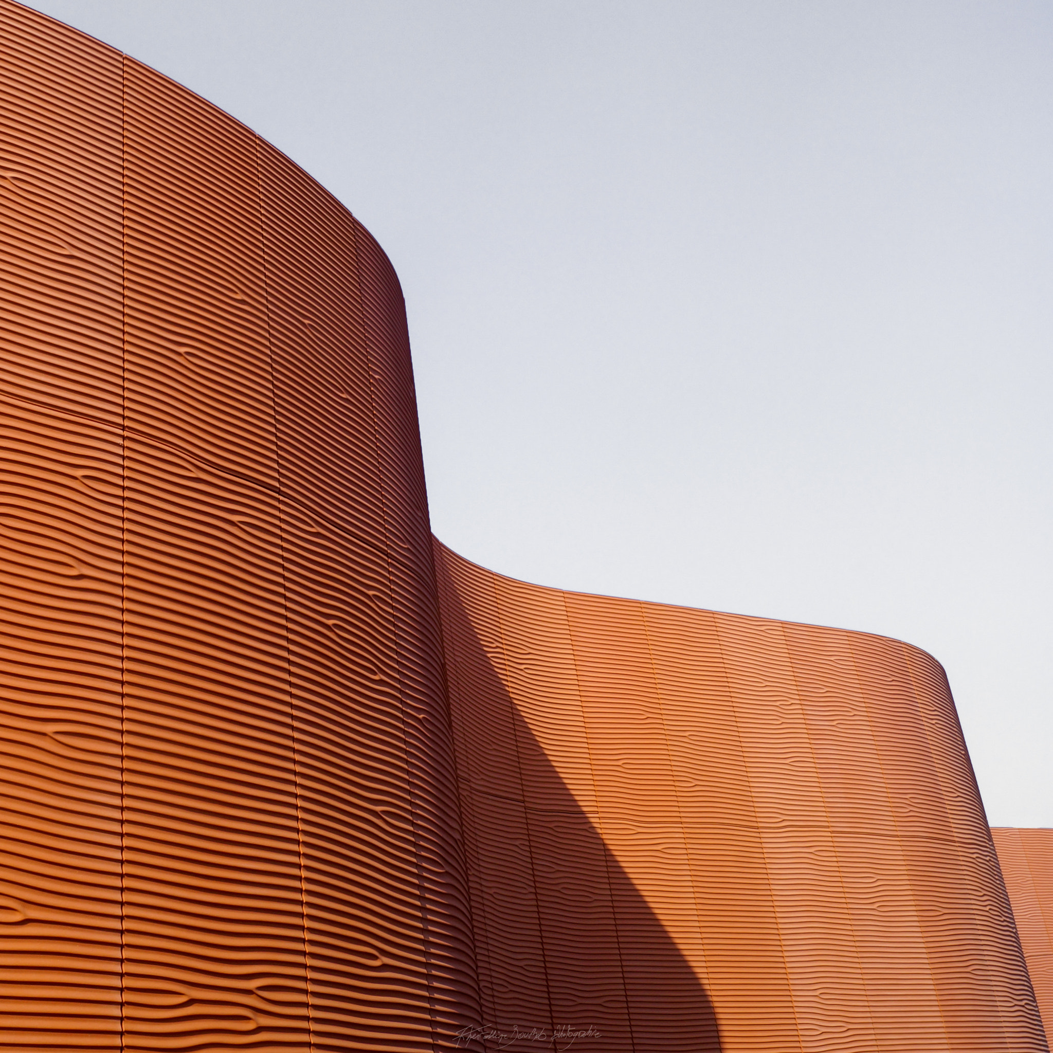 Sony SLT-A57 sample photo. Architectonique photography