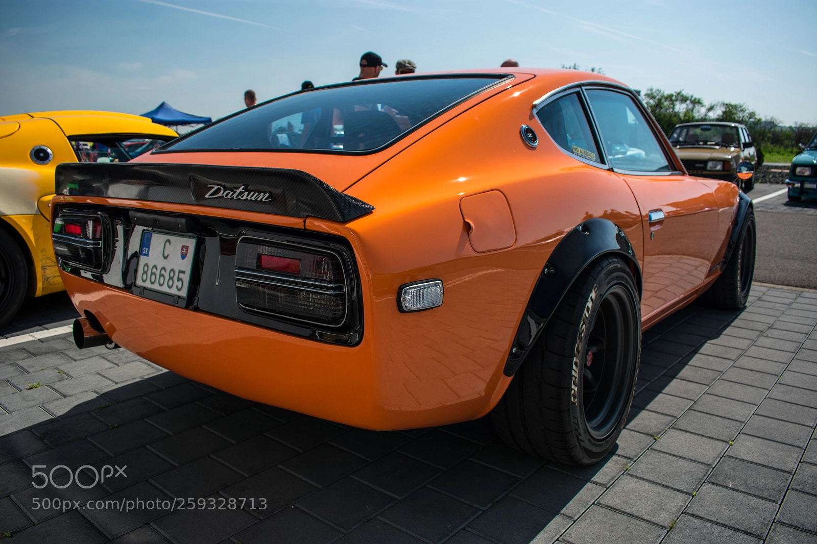 Nikon D3400 sample photo. Datsun 280z engine swap photography