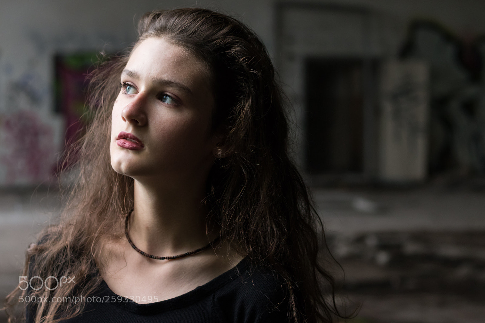 Canon EOS 80D sample photo. Girl in black photography