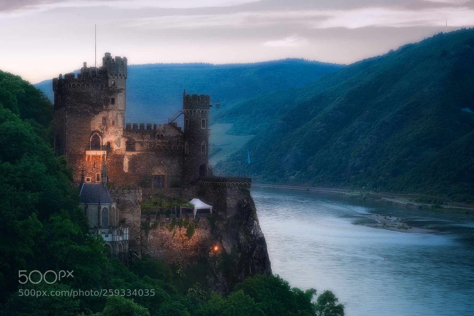 Sony a7R II sample photo. Burg rheinstein zur blauen photography