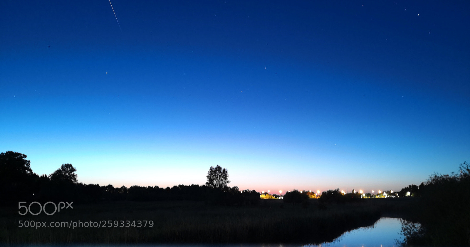 HUAWEI Mate 10 Pro sample photo. Scandinavian night photography