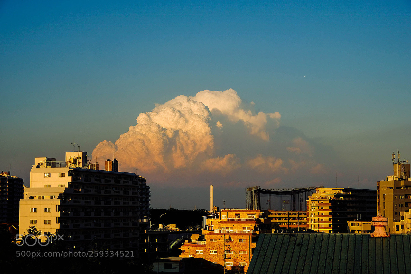 Fujifilm X-T2 sample photo. Early summer cloud photography