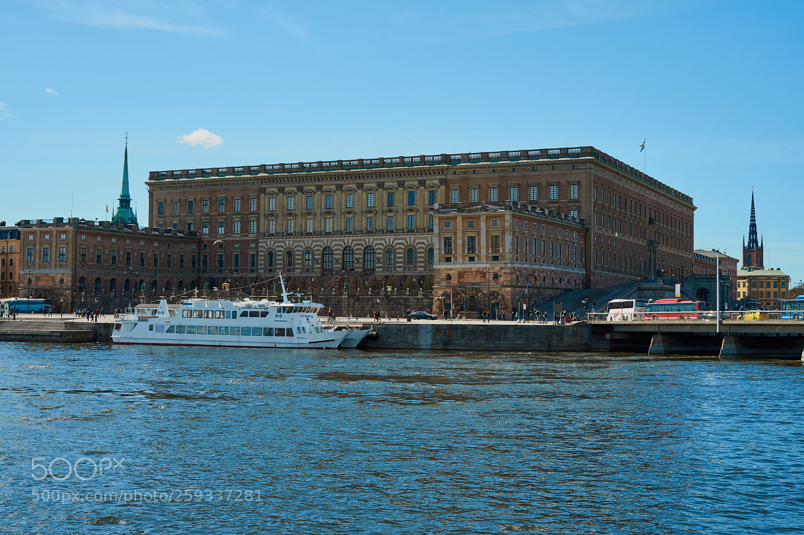 Sony a7 sample photo. The royal palace stockholm photography