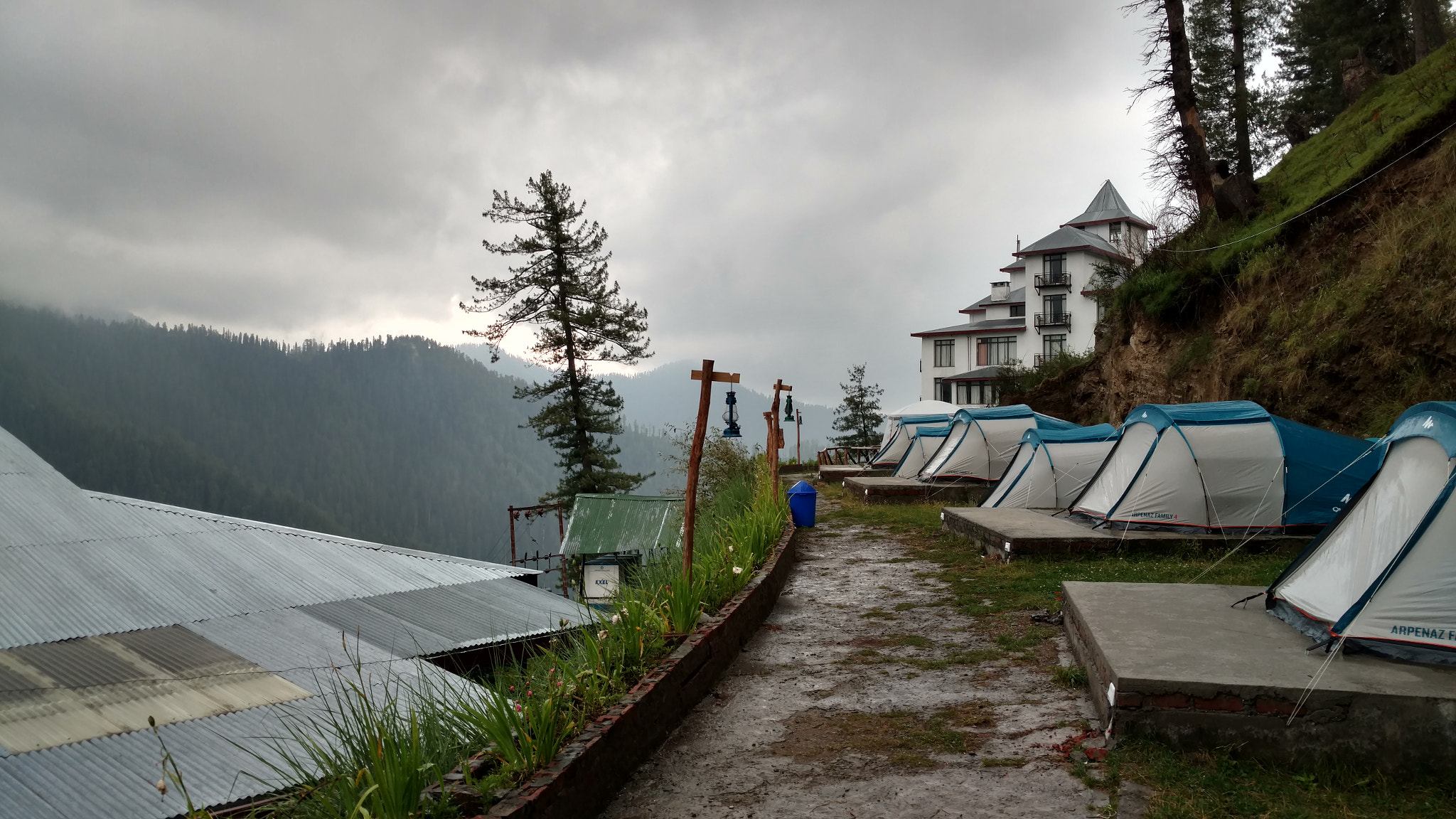 Motorola Moto X Force sample photo. Camp in himalays photography