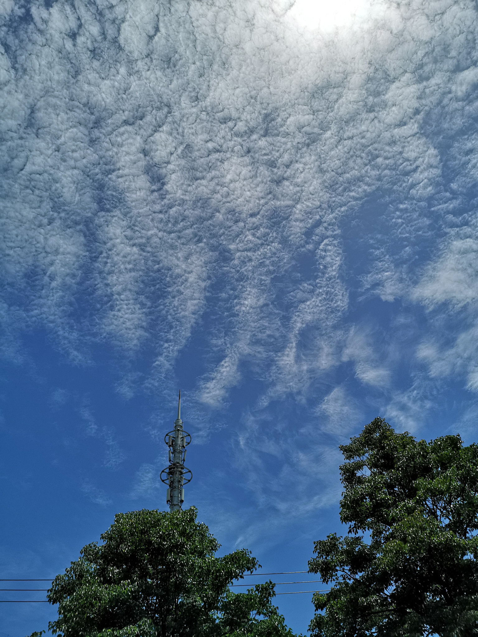 HUAWEI P20 Pro sample photo. Clouds photography
