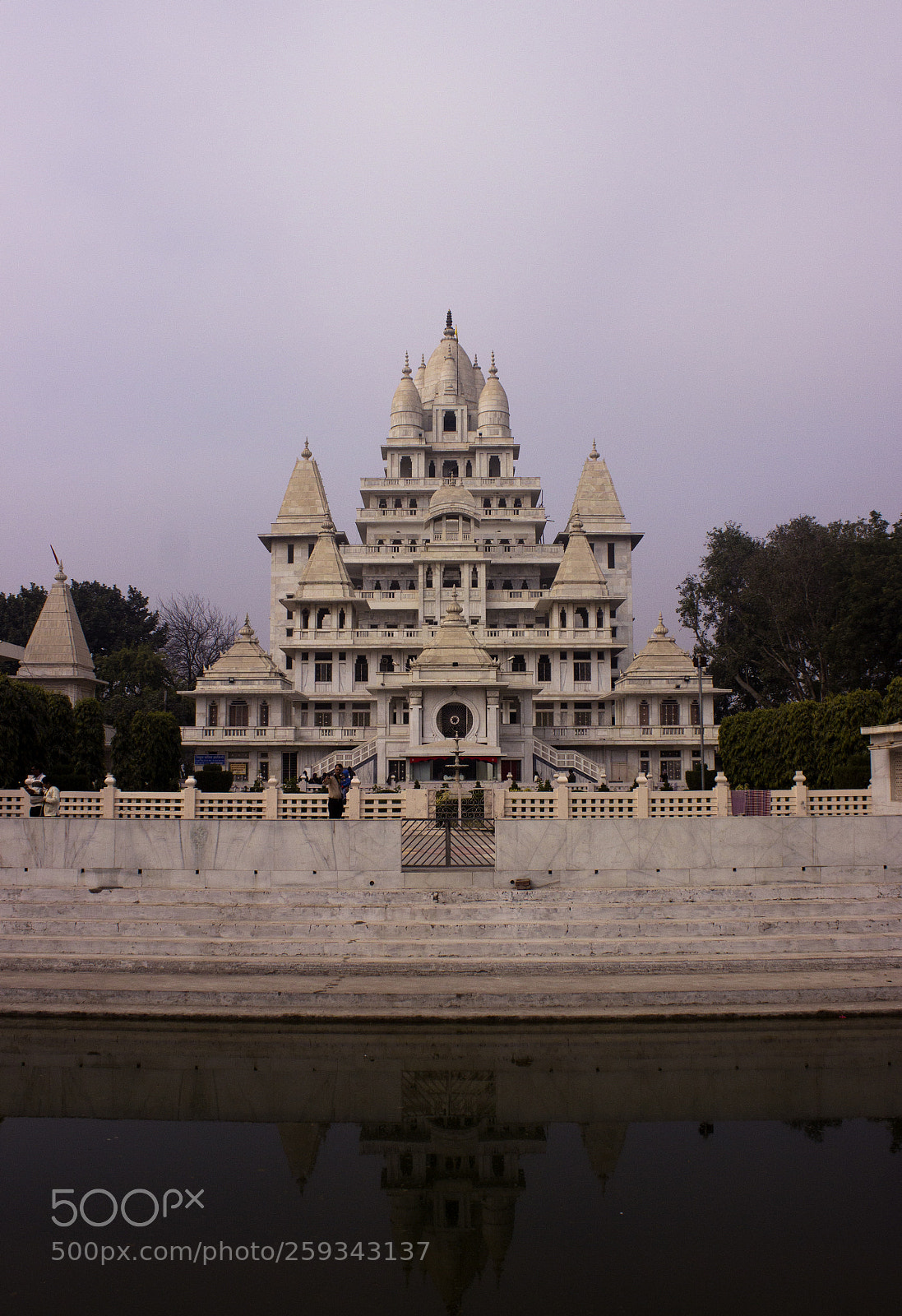 Canon EOS 600D (Rebel EOS T3i / EOS Kiss X5) sample photo. The castling temple photography