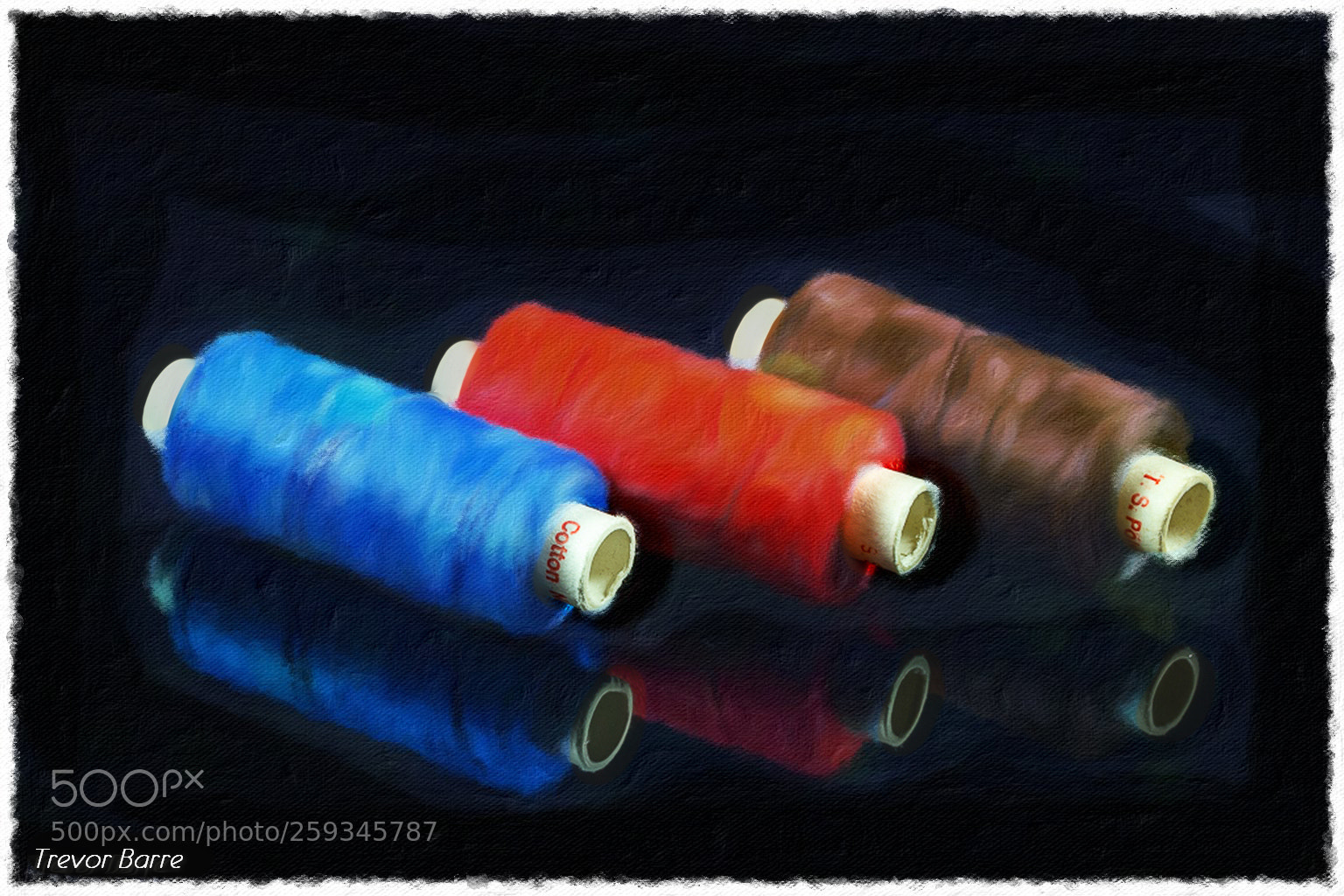 Canon EOS 650D (EOS Rebel T4i / EOS Kiss X6i) sample photo. Cotton threads photography