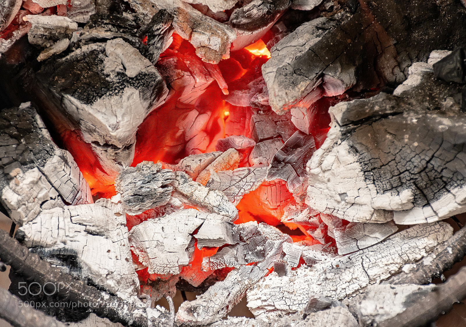 Nikon D7500 sample photo. Embers for barbecue photography