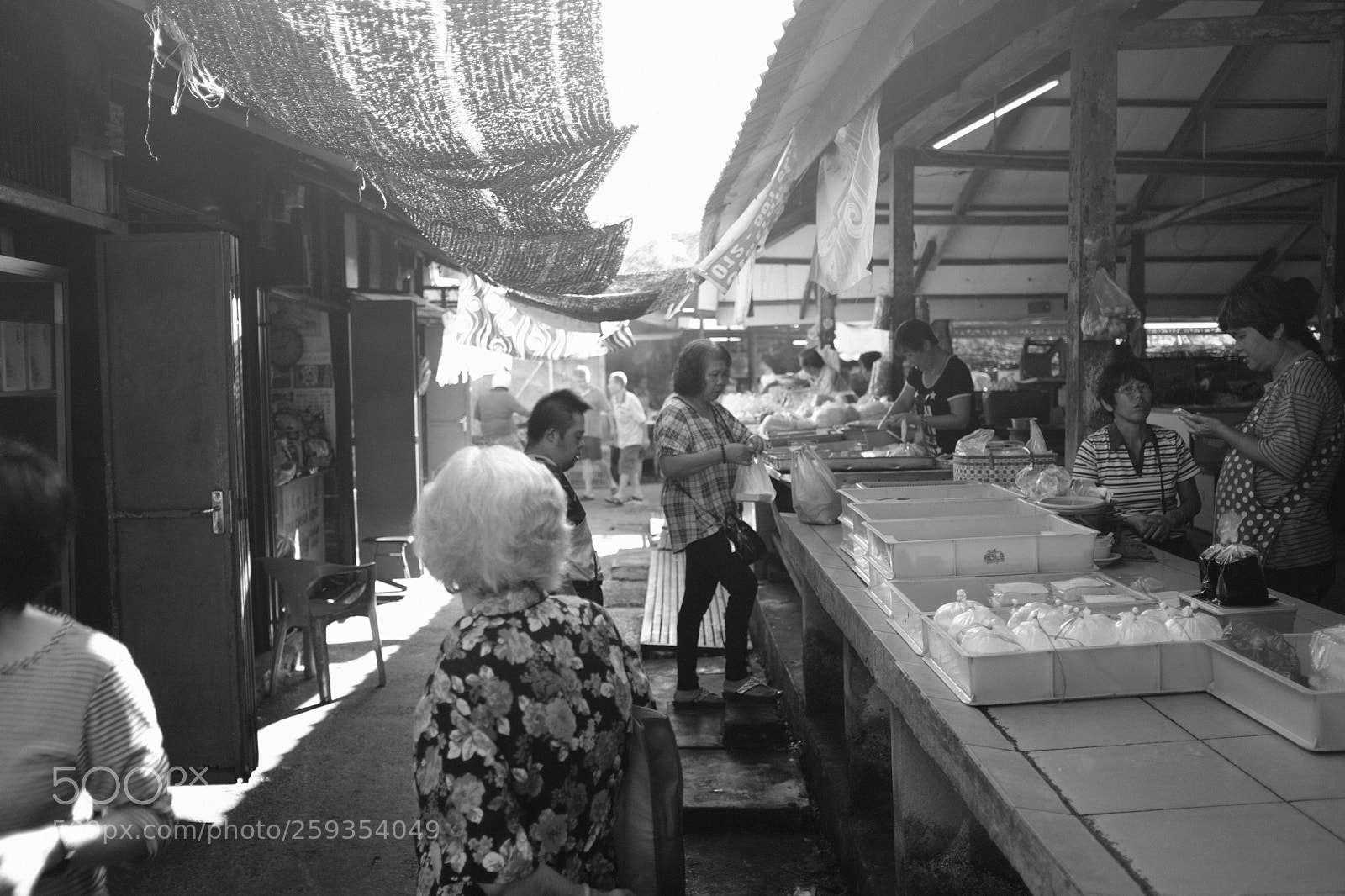 Fujifilm X100F sample photo. Market photography