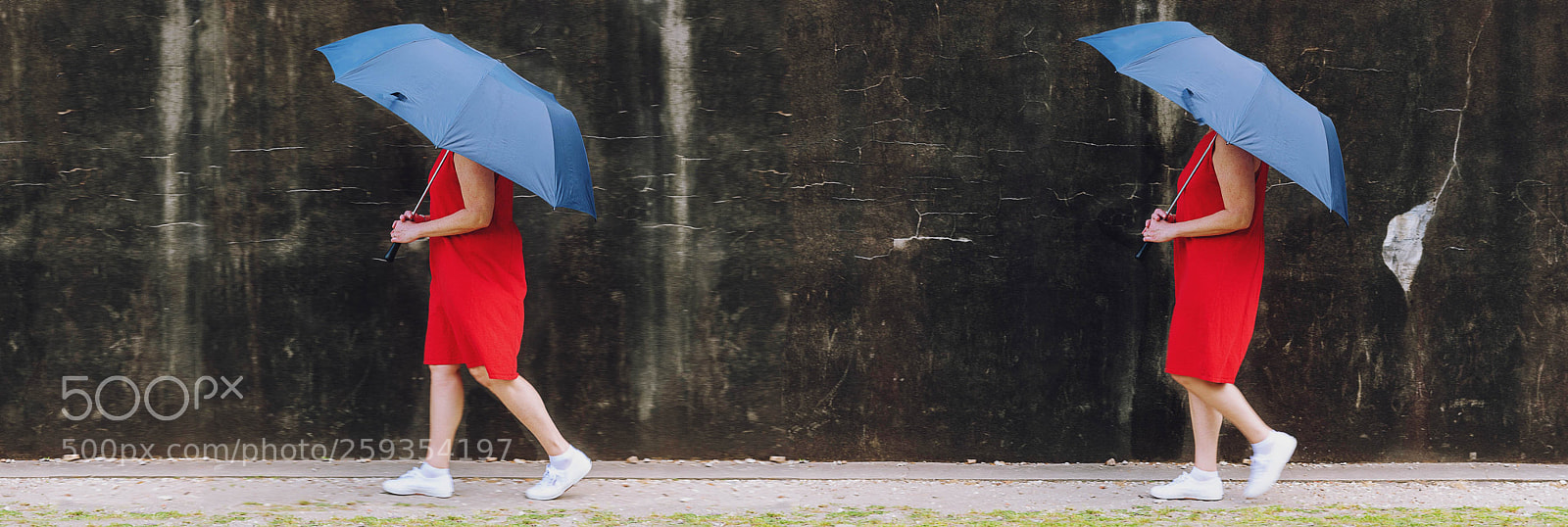 Nikon D750 sample photo. 2 walking with umbrella photography