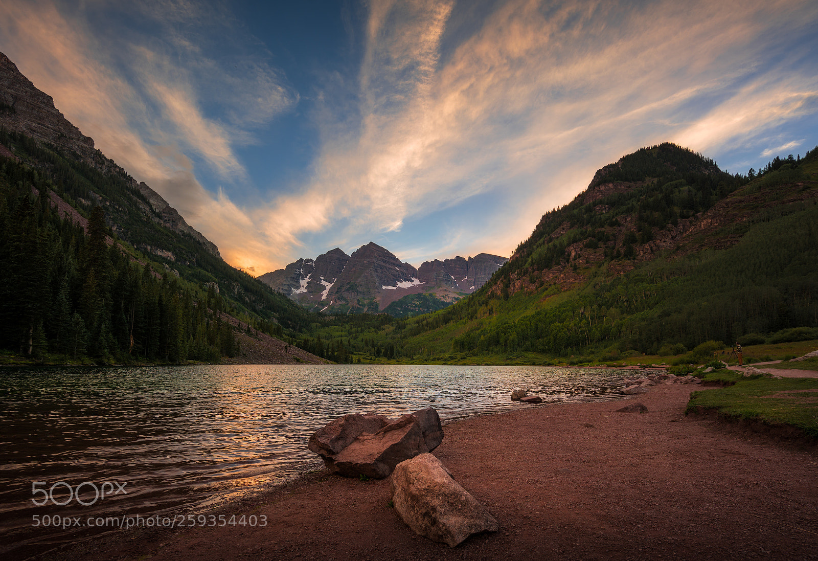 Nikon D750 sample photo. Sunset at maroon lake photography