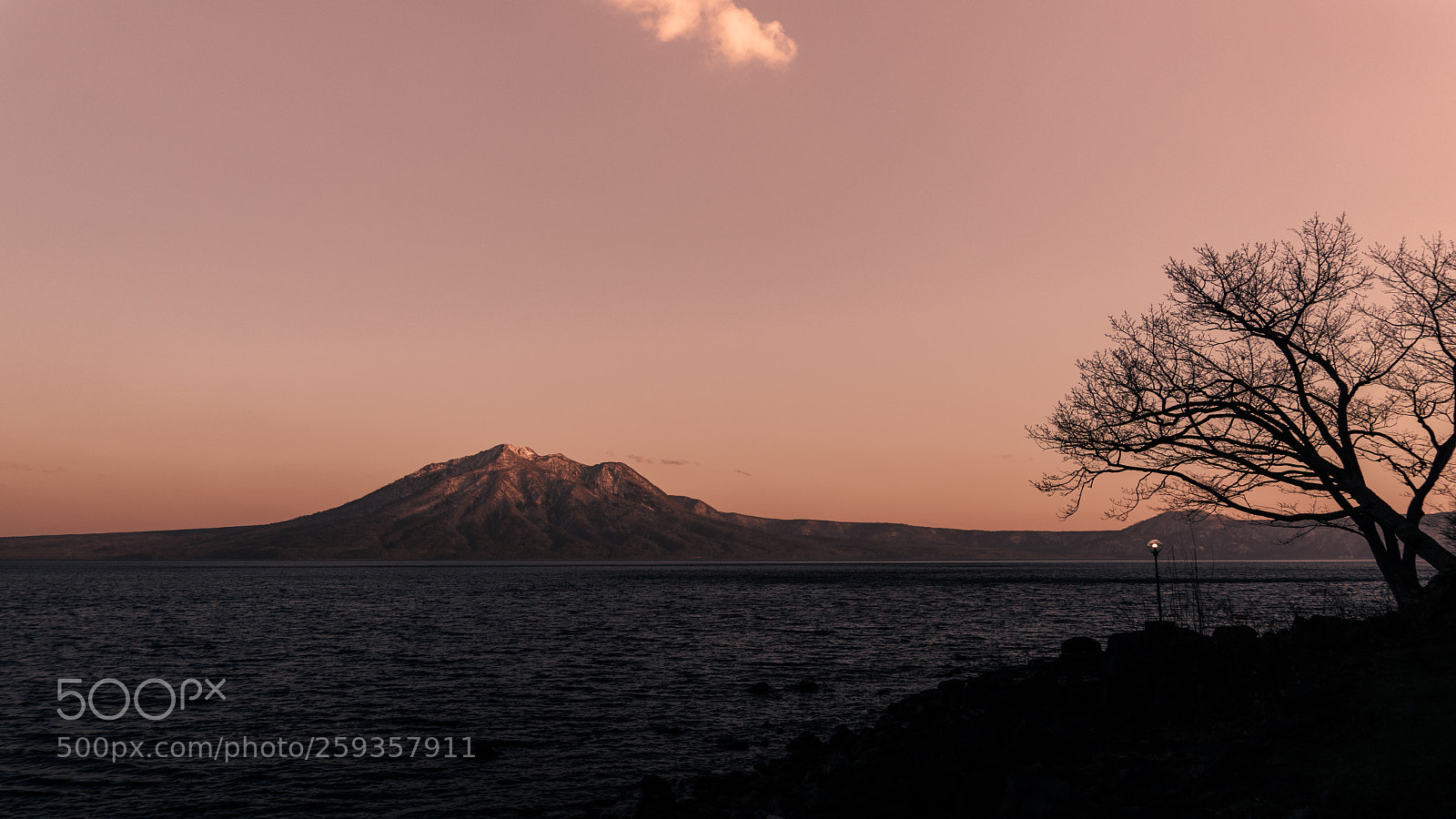 Sony a7 II sample photo. Lake shikotsu photography