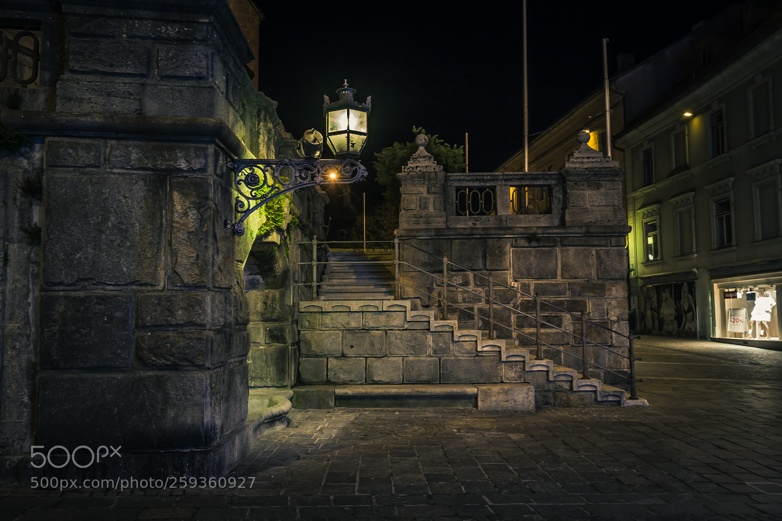 Canon EOS 40D sample photo. Medieval night photography