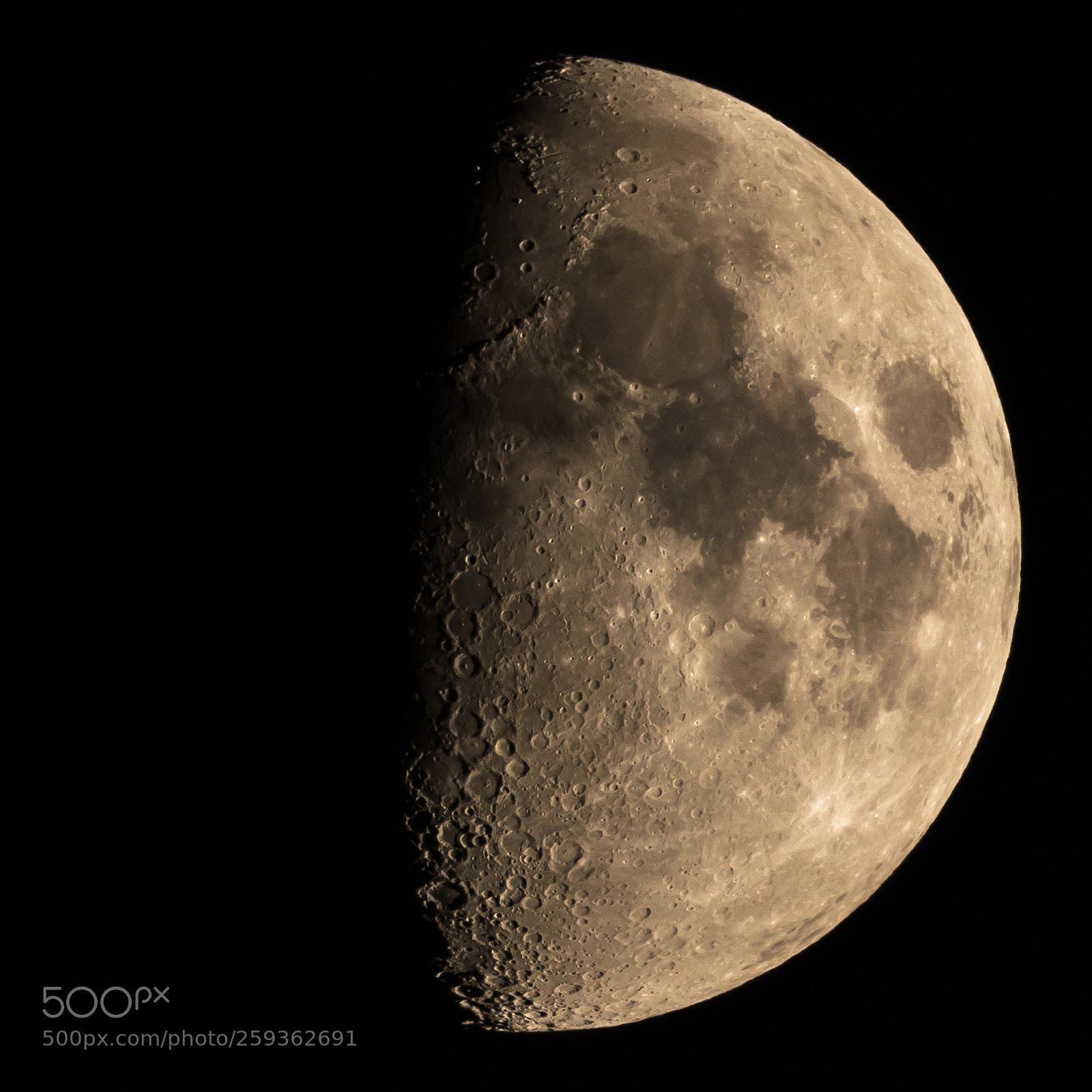Canon EOS 80D sample photo. Half moon final photography