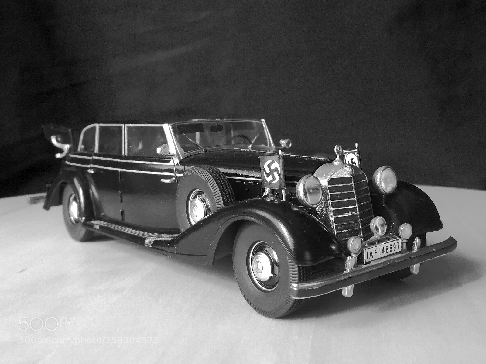HUAWEI P10 sample photo. Mercedes - benz 770k photography
