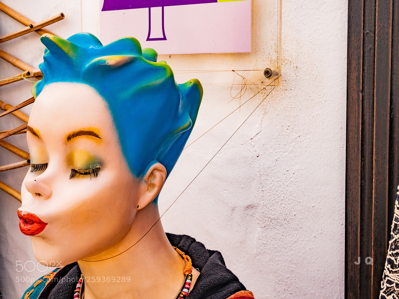 Panasonic Lumix DC-G9 sample photo. Model in a street 2 photography