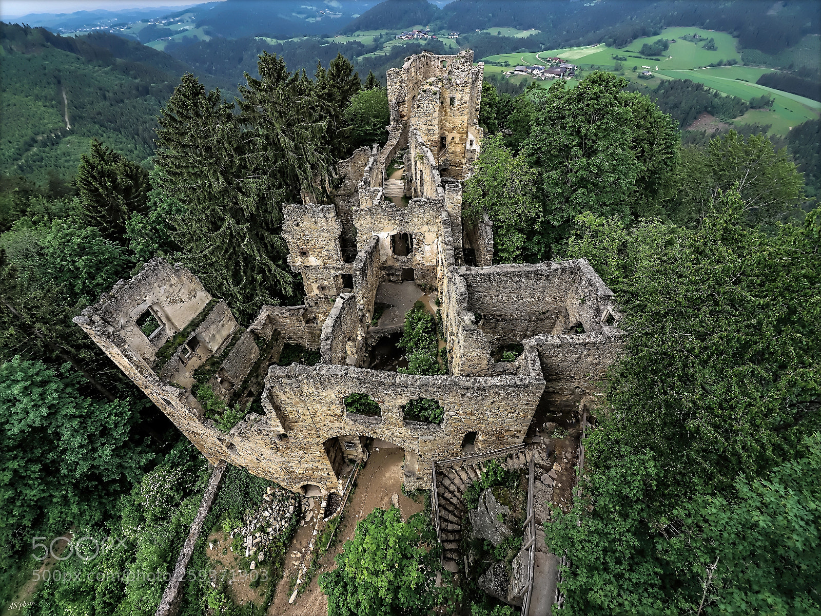 Olympus OM-D E-M1 Mark II sample photo. Castle ruin prandegg photography