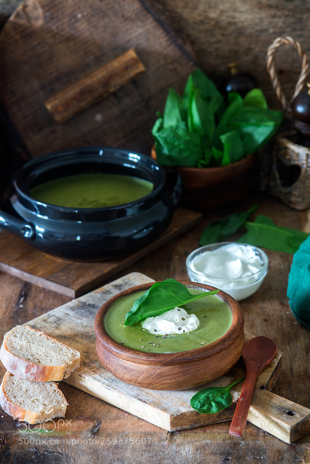Nikon D600 sample photo. Spinach cream soup photography