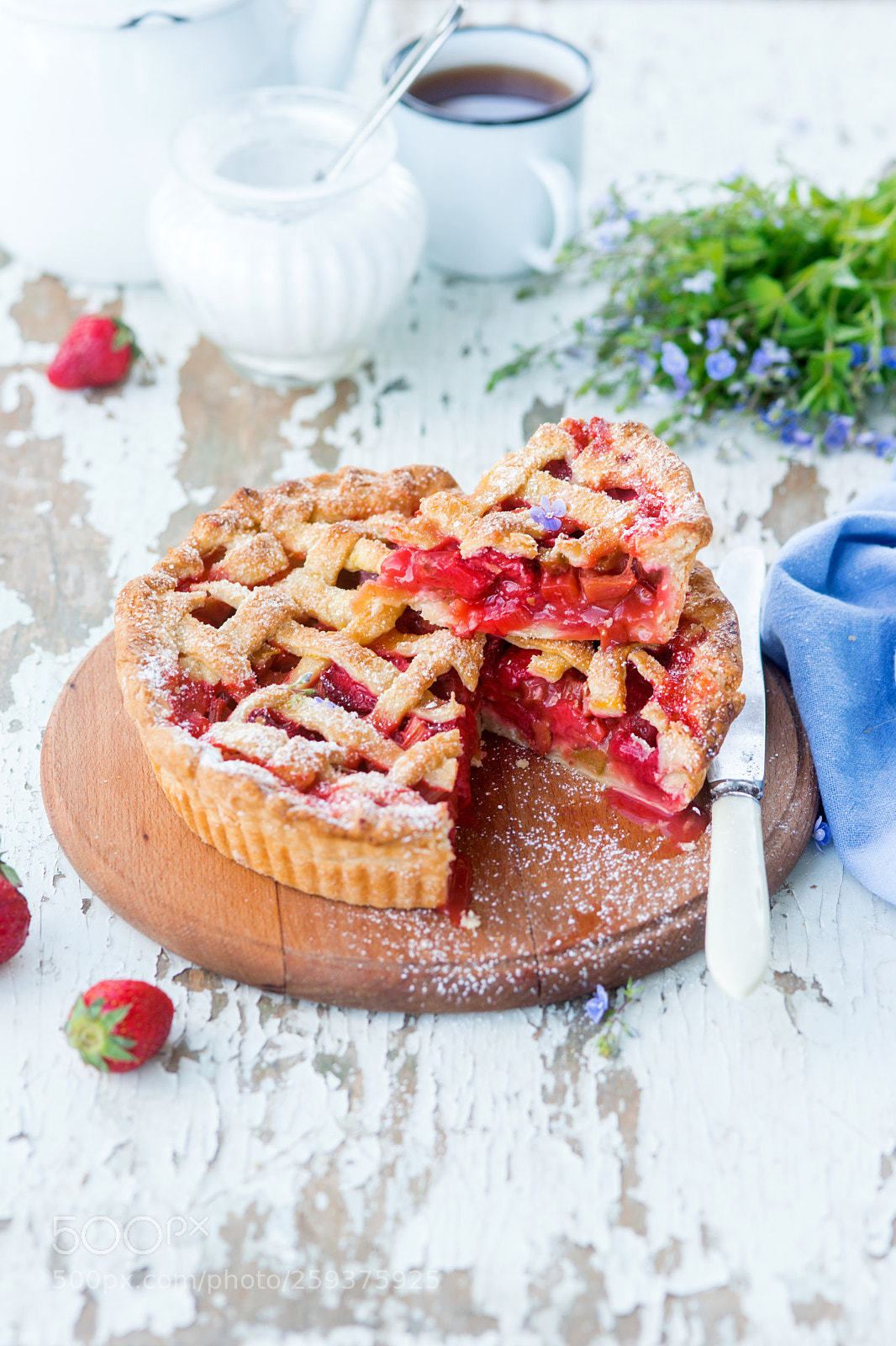 Nikon D600 sample photo. Strawberry rhubarb pie photography