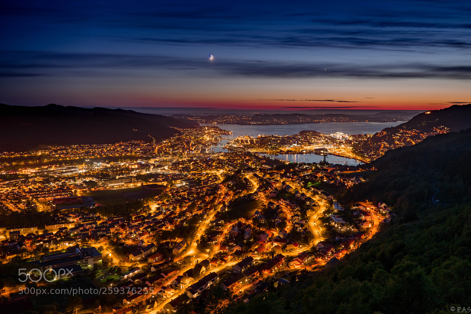Sony a7 sample photo. A ticket to bergen photography