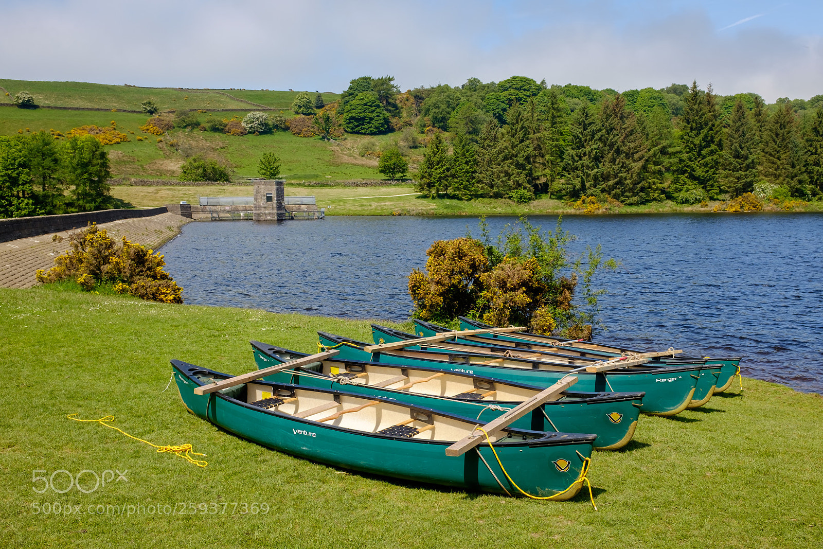 Fujifilm X100T sample photo. 5 or 6 canoes. photography