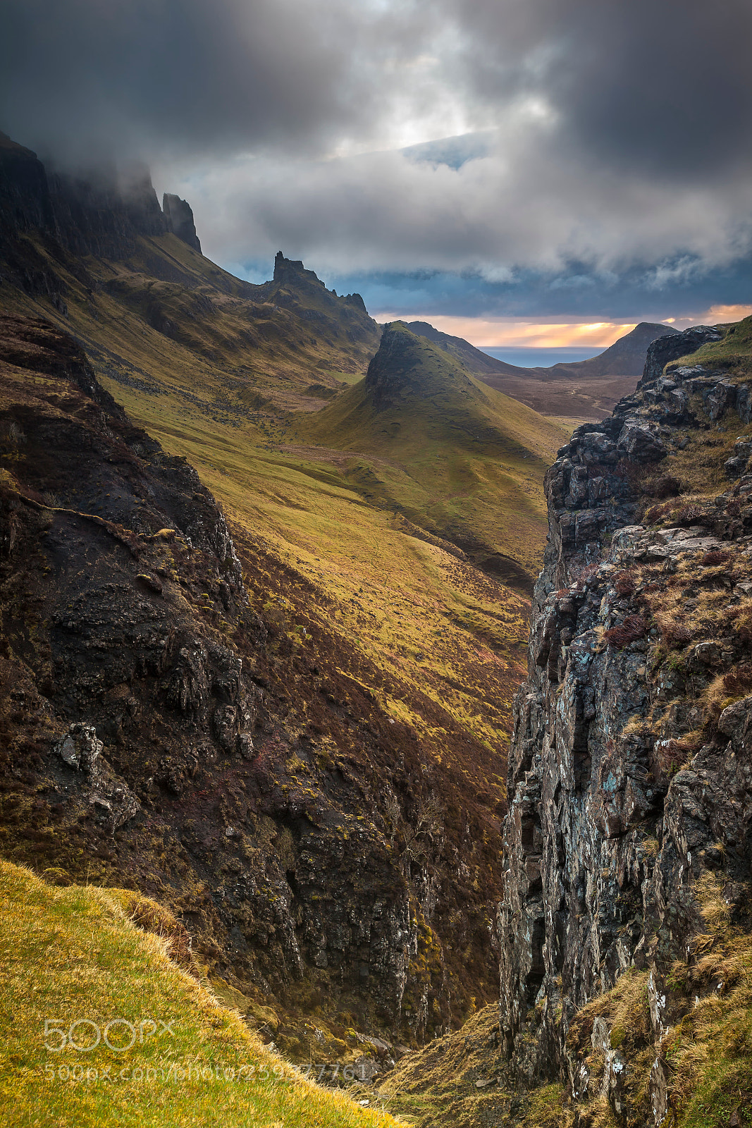 Canon EOS 5D Mark II sample photo. The quiraing photography