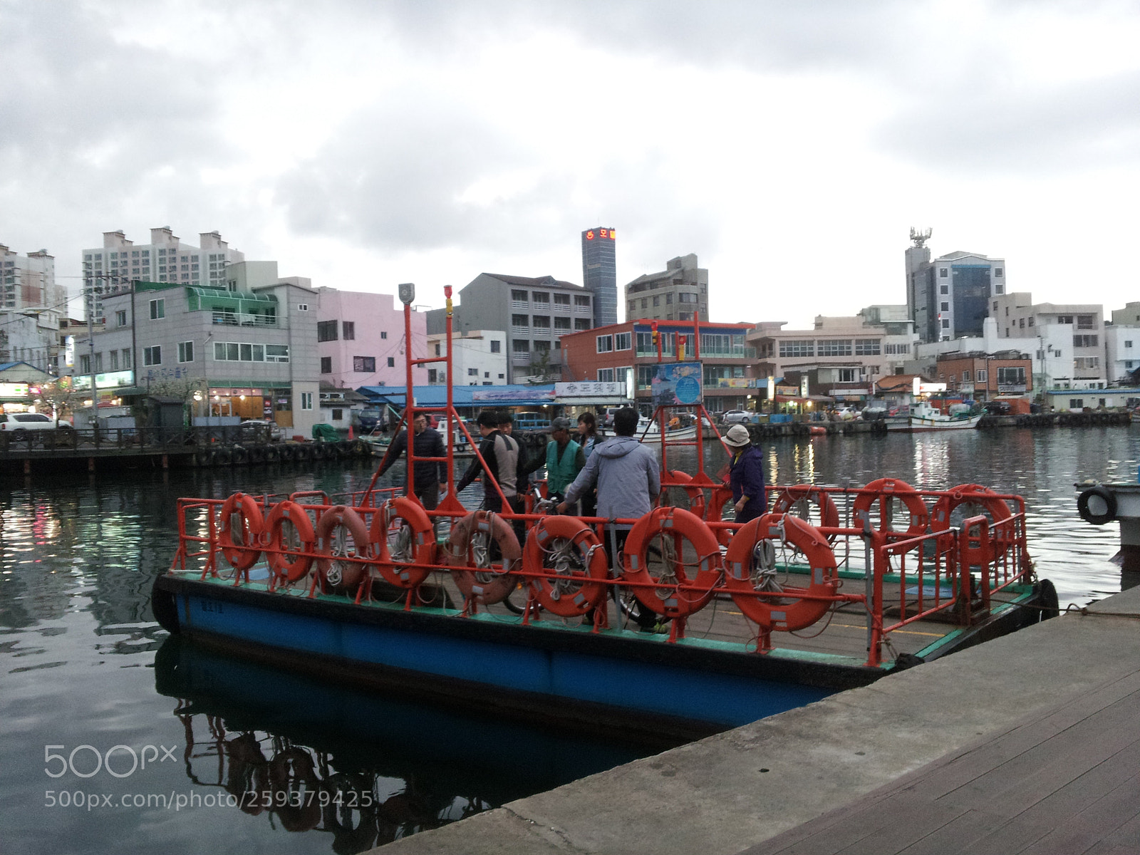 Samsung Galaxy S2 sample photo. Human-powered ferry - abai photography