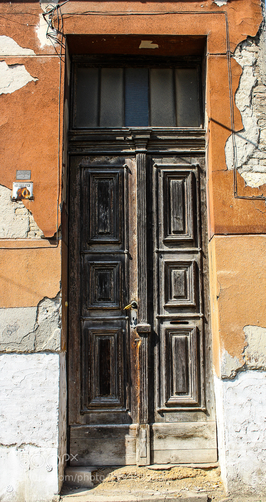 Canon EOS 1200D (EOS Rebel T5 / EOS Kiss X70 / EOS Hi) sample photo. Old door ii. photography