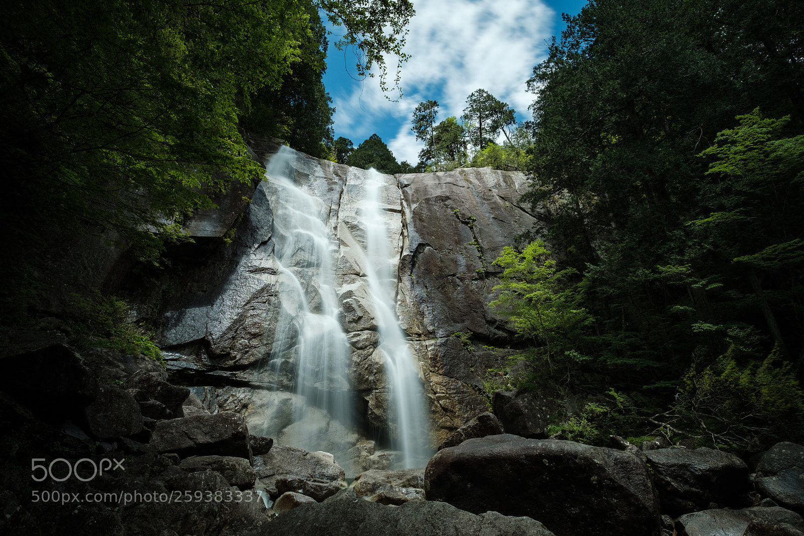 Fujifilm X-T2 sample photo. 初夏の天河滝 photography