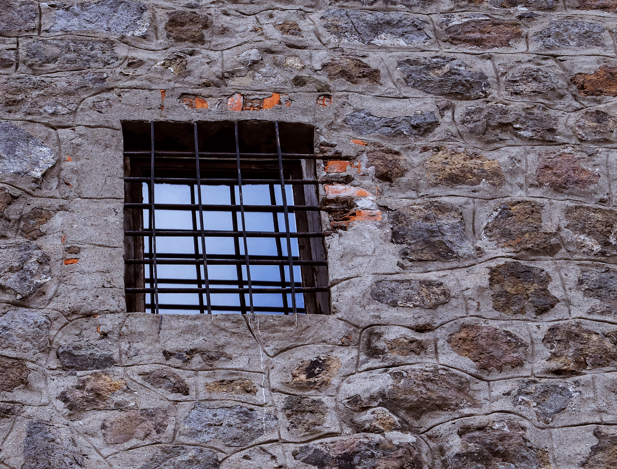Fujifilm X20 sample photo. Window photography