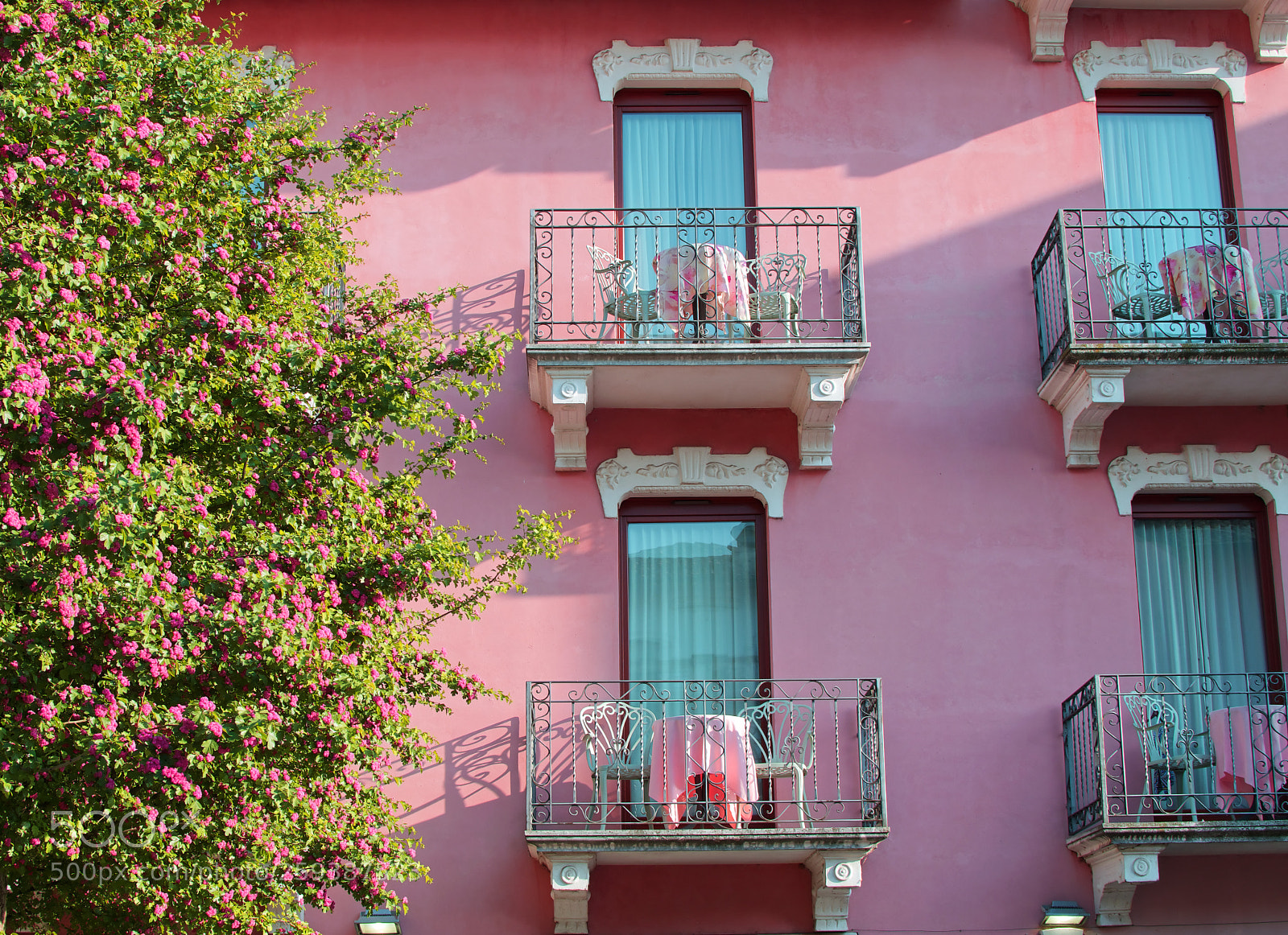 Nikon D5300 sample photo. Balconies in sirmione photography