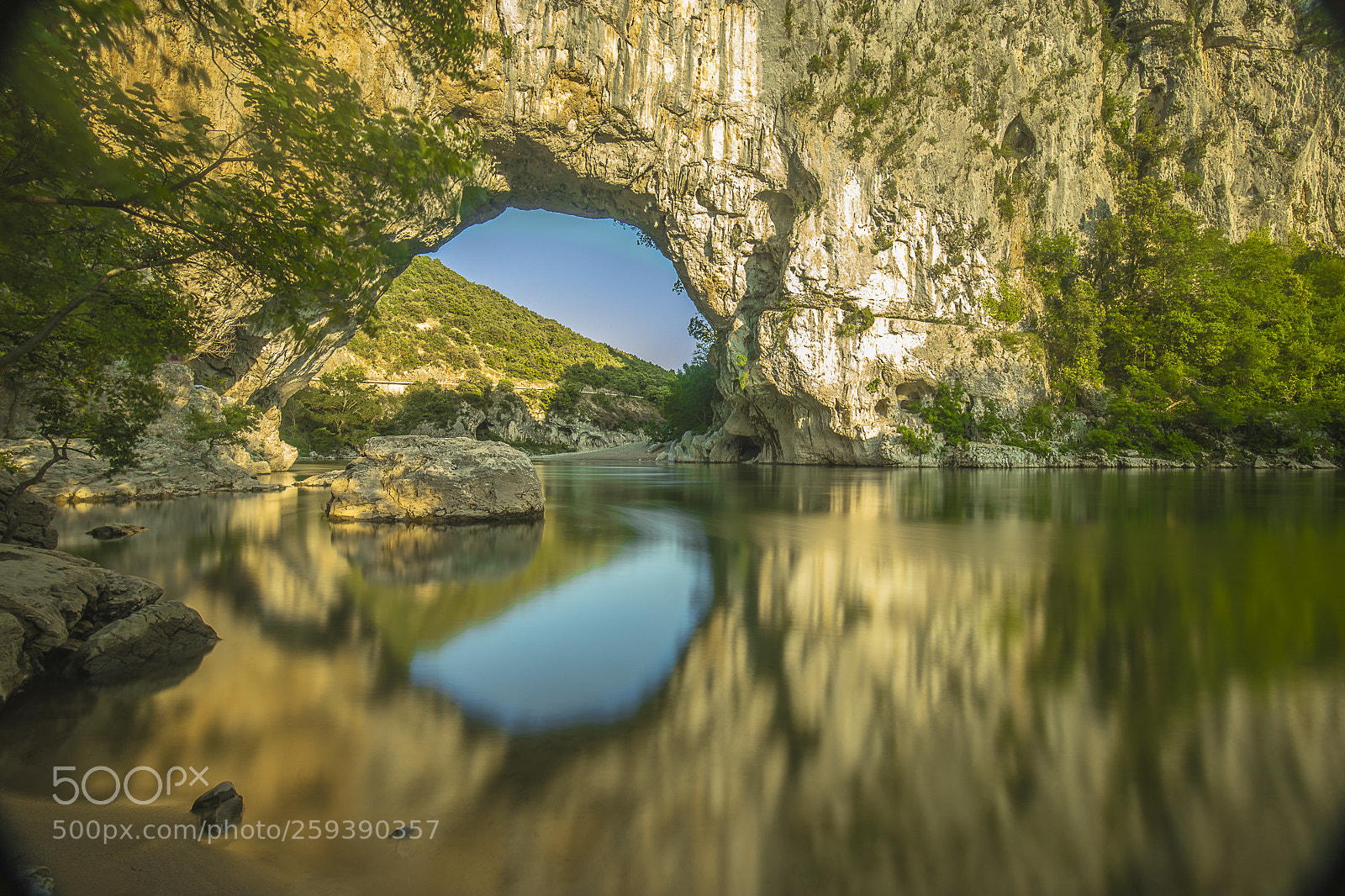Canon EOS 6D Mark II sample photo. Pont d'arc photography