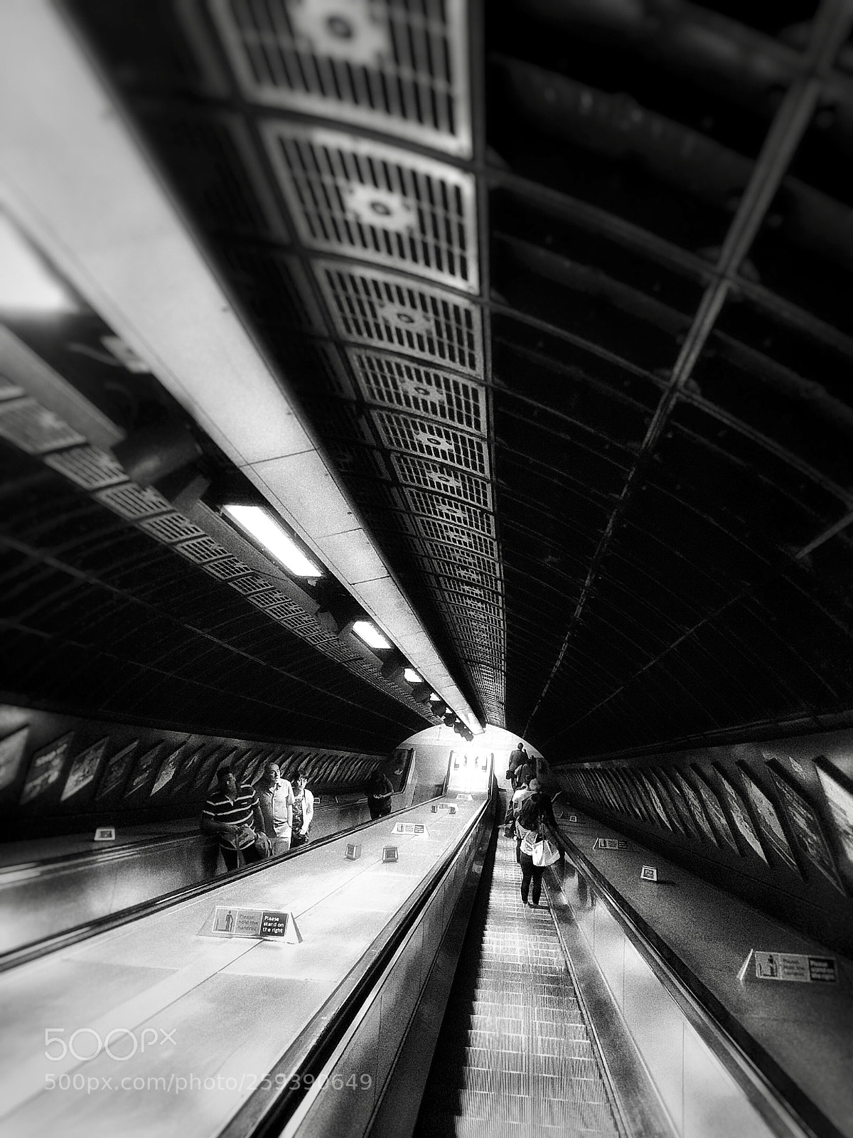Apple iPhone 6 Plus sample photo. Tube, london  photography