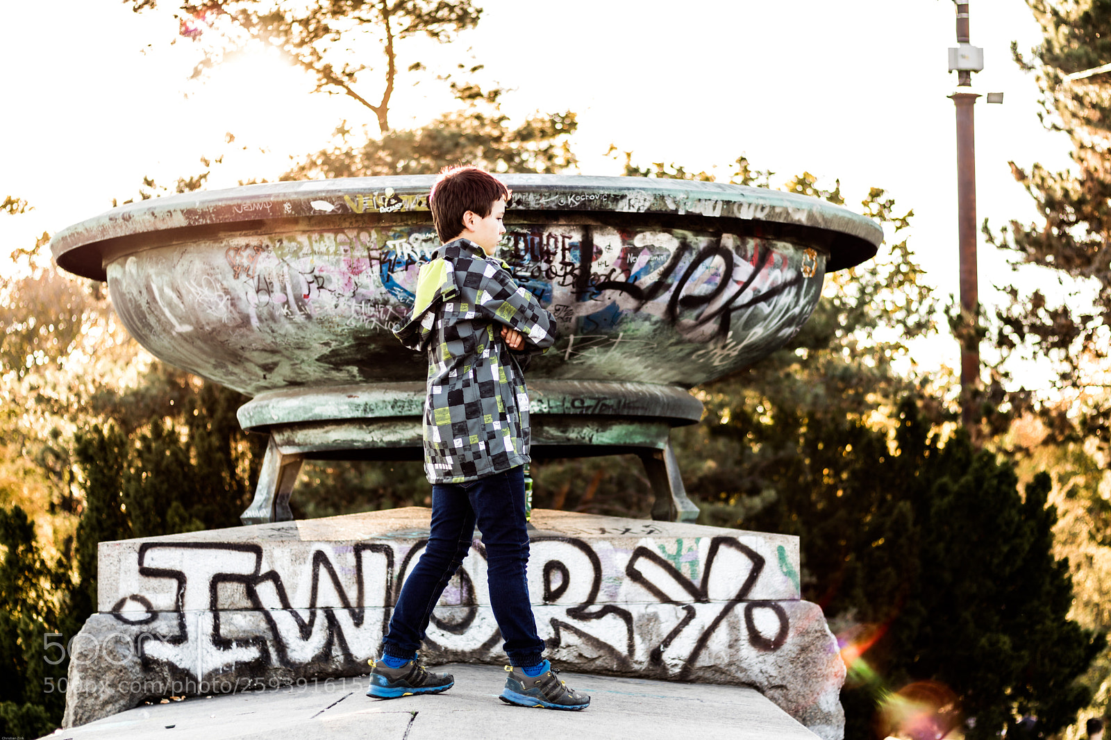 Canon EOS M3 sample photo. Boy posing on a photography