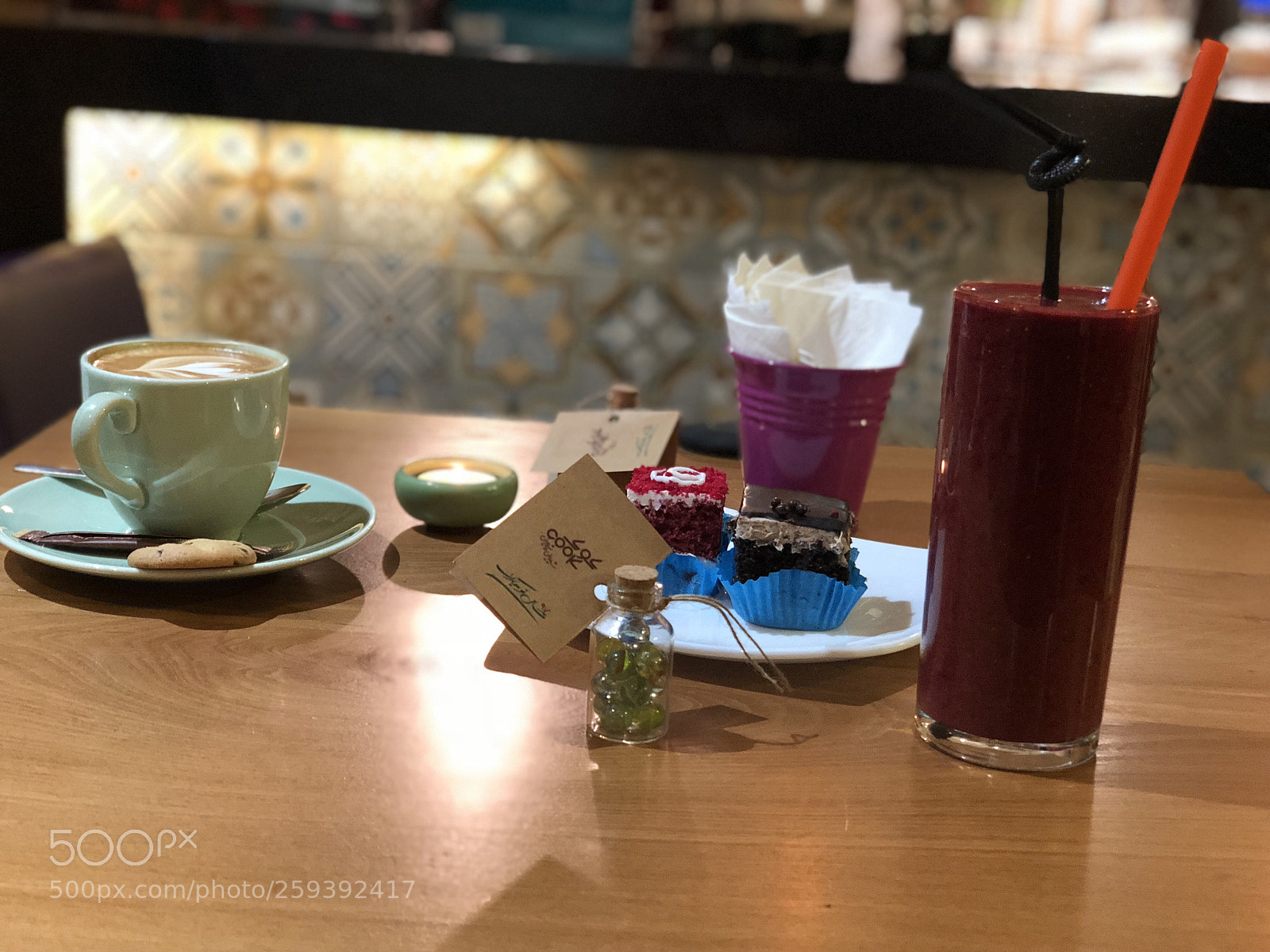 Apple iPhone X sample photo. Cafe photography