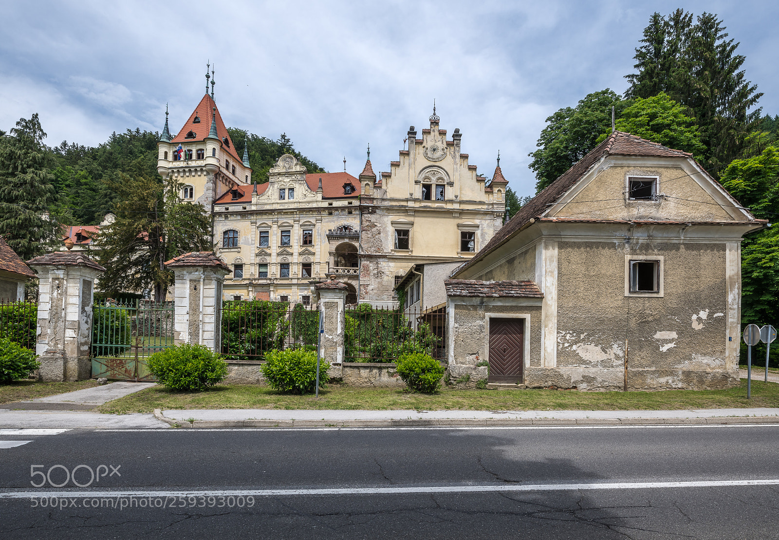 Nikon D850 sample photo. Castle grad viltus -4 photography