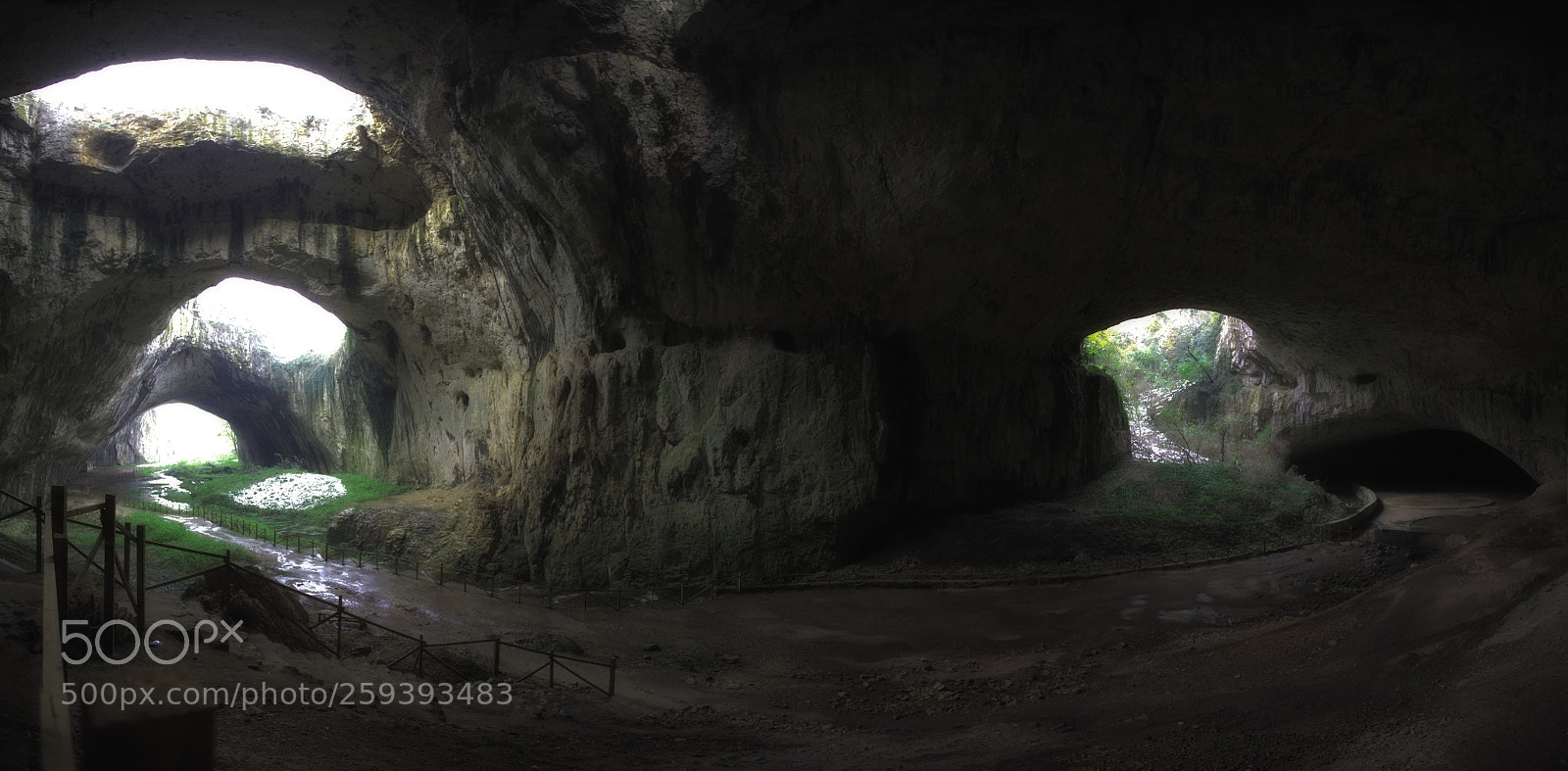Canon EOS 5D Mark II sample photo. Devetashka cave bulgaria photography