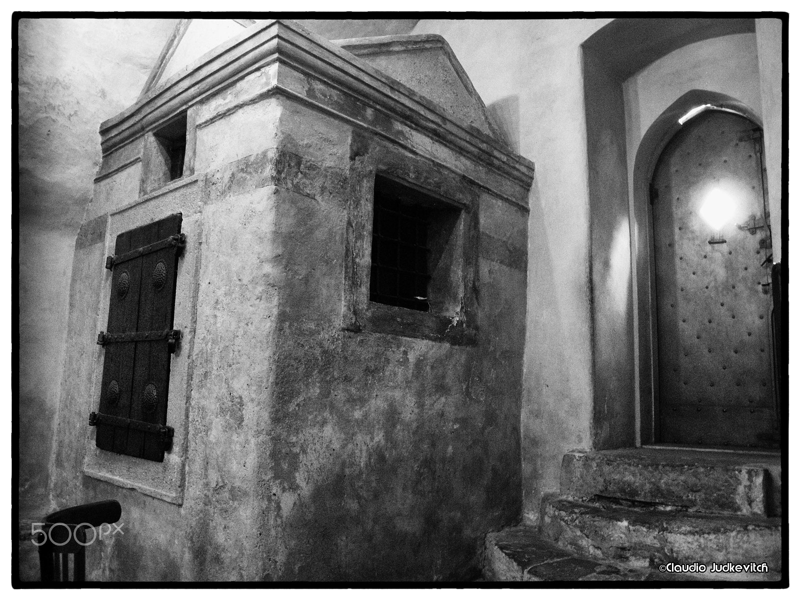 Nikon Coolpix P80 sample photo. Old new synagogue and the legend of  the golem photography