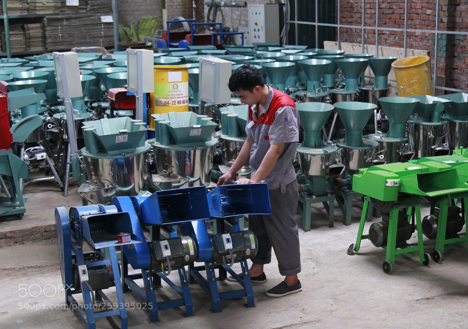 Canon EOS 60D sample photo. M y n ng photography