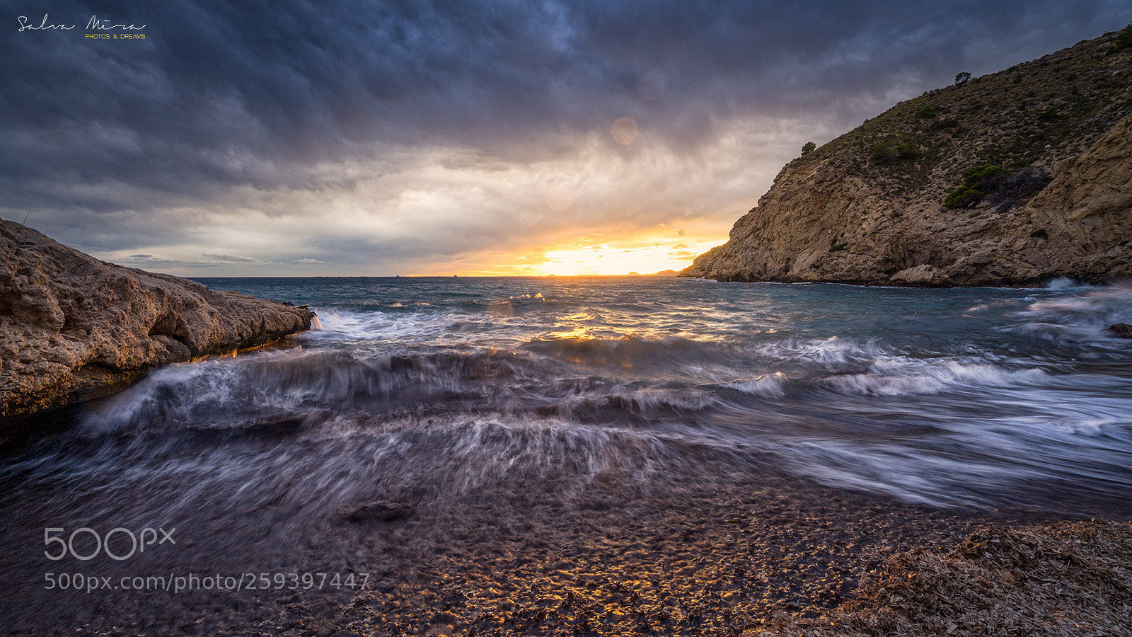 Sony a7 II sample photo. Capvespre en la cala photography