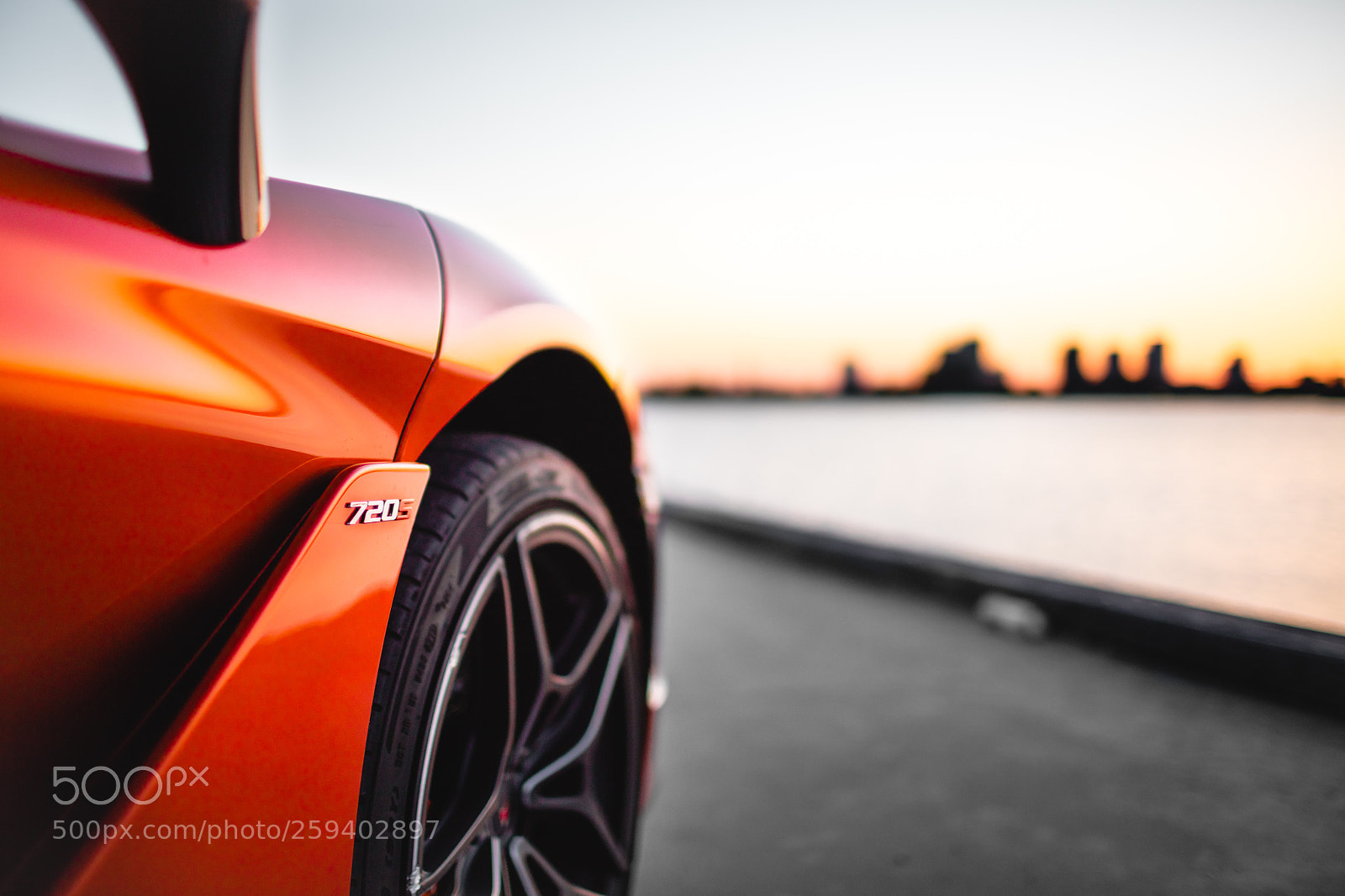 Canon EOS 5DS sample photo. Reflection?!? photography