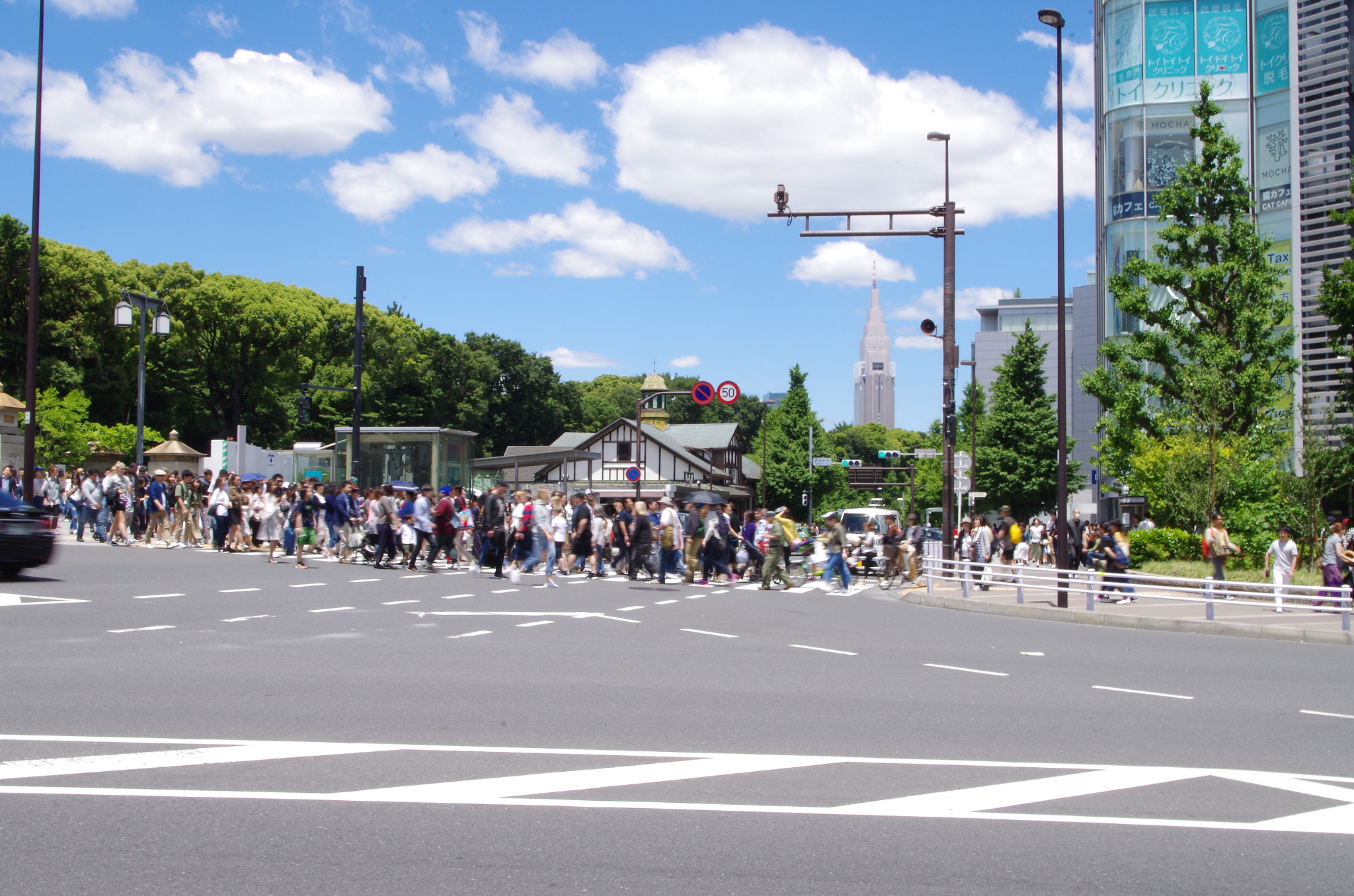 smc PENTAX-DA L 18-55mm F3.5-5.6 sample photo. Harajyuku photography