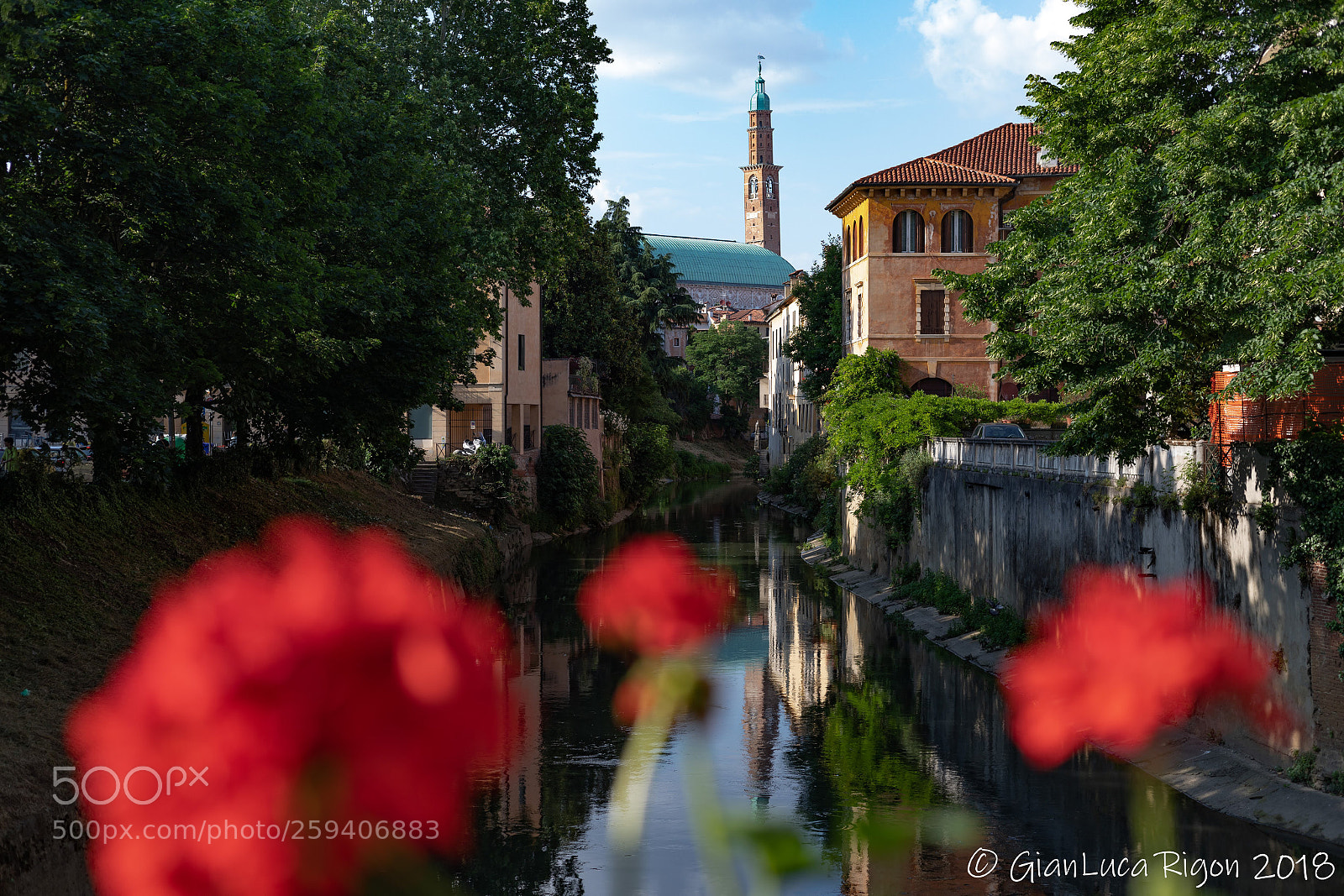 Canon EOS 6D Mark II sample photo. La basilica palladiana photography