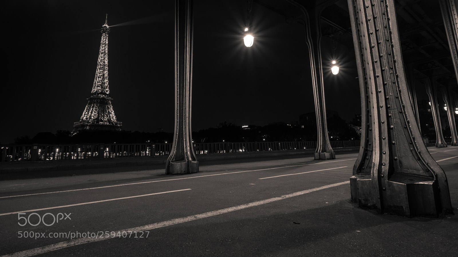 Nikon D5500 sample photo. Bir hakeim bridge photography